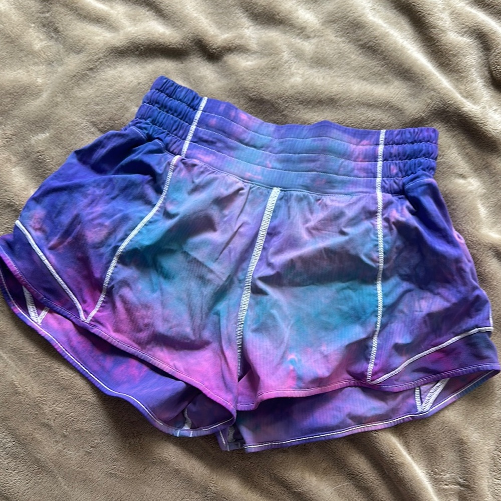 Lululemon hotty hot HR size 4